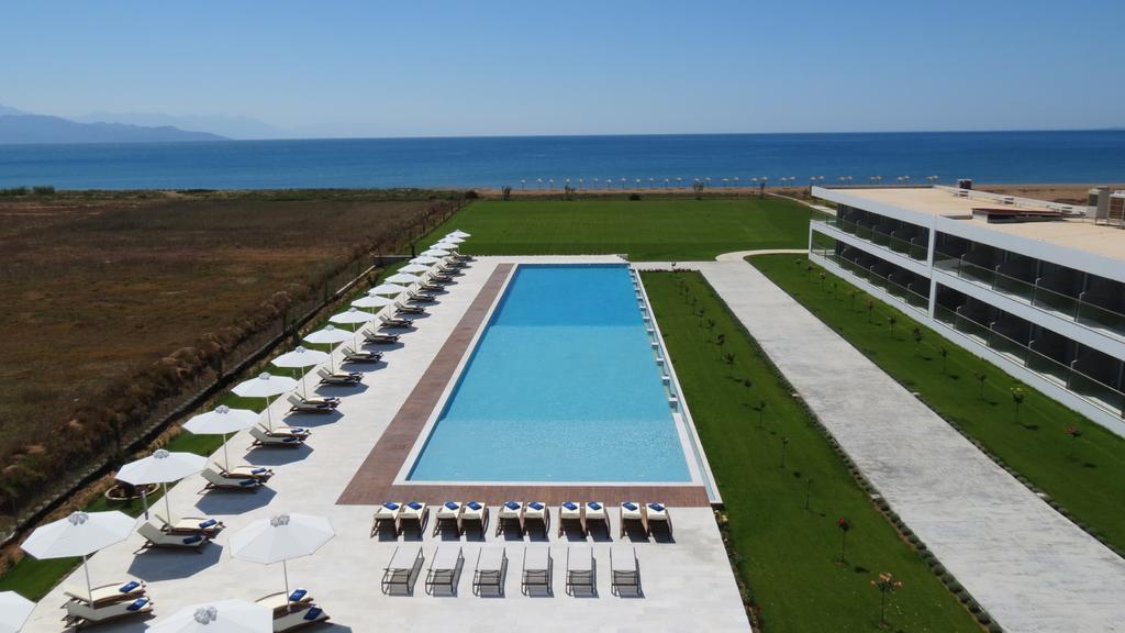 Buca Beach Resort Messíni Exteriér fotografie