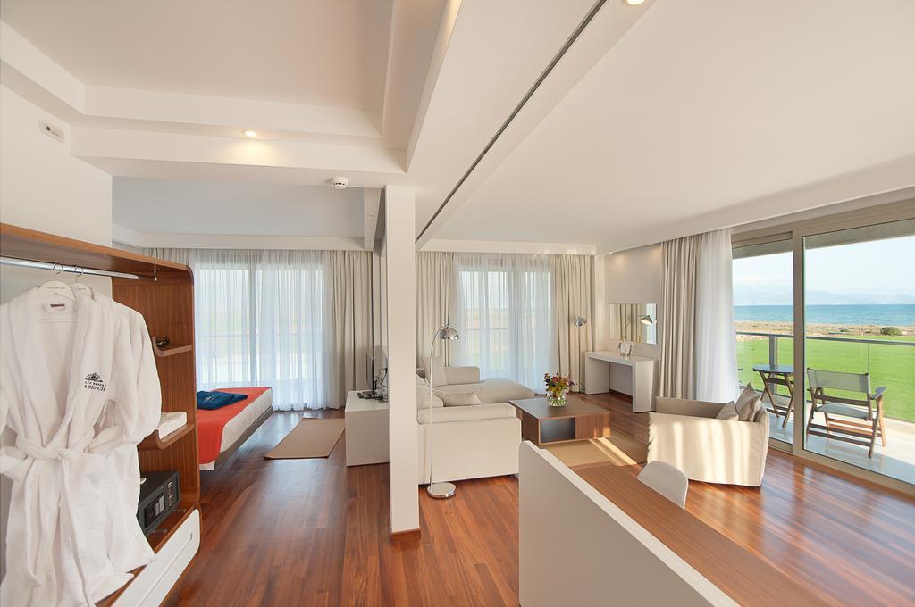 Buca Beach Resort Messíni Pokoj fotografie