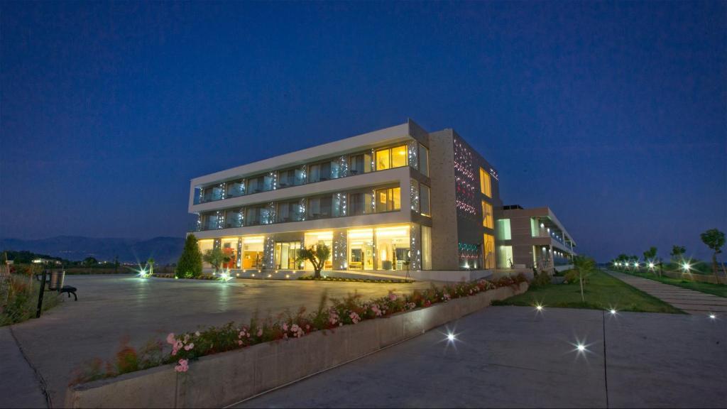 Buca Beach Resort Messíni Pokoj fotografie